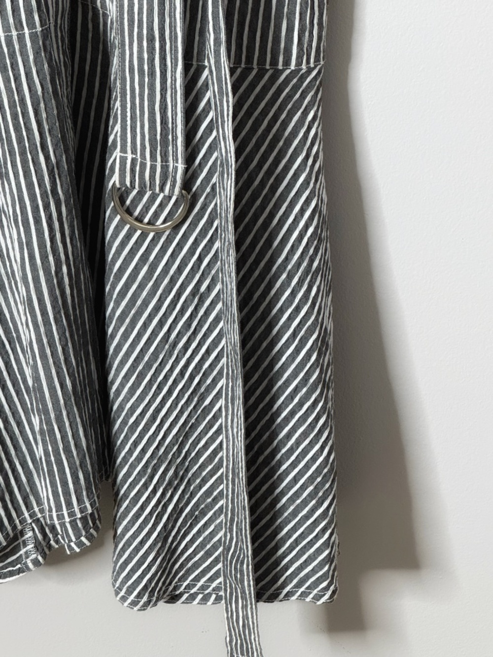 WHBM Midi Dress Striped Seersucker Railroad Stripe Cap Sleeve Belted Pockets - Picture 9 of 16